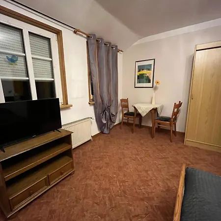 D&q Hotel *